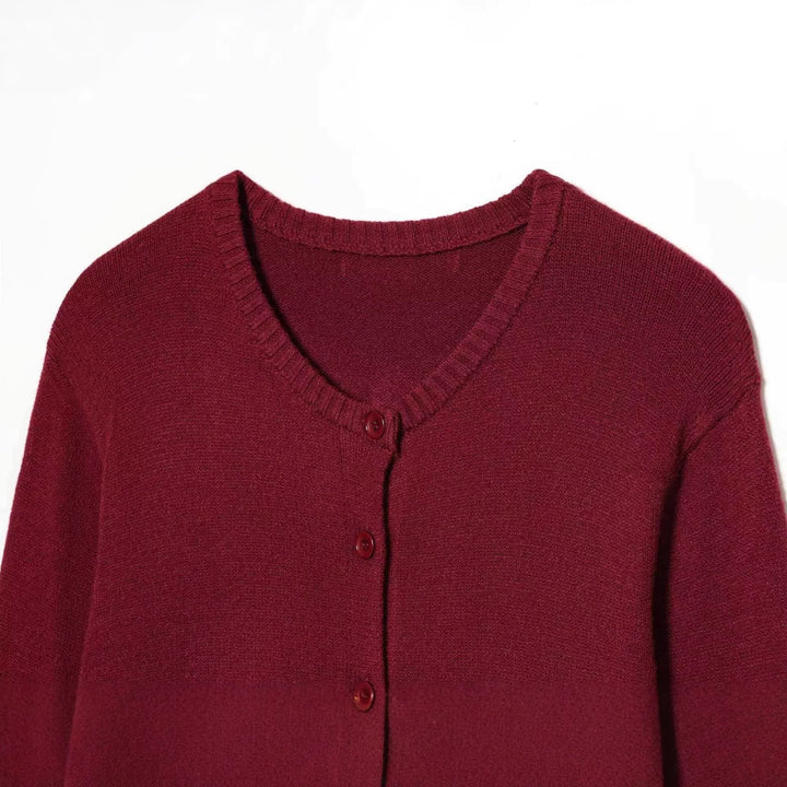 Kvinnors klassiska cardigan med knäppning Mirla-Eva Jonsson