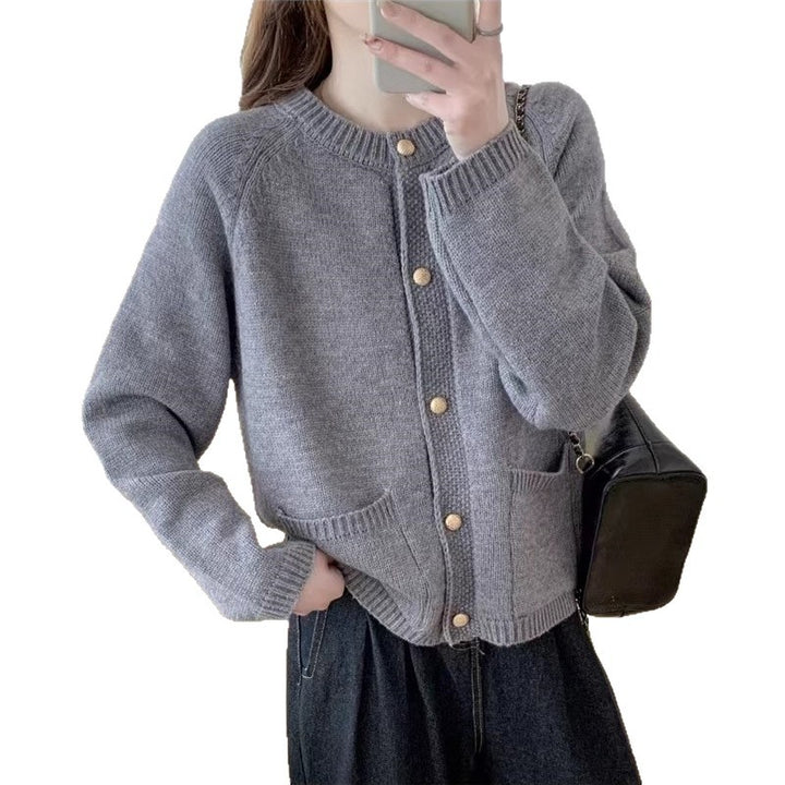 Kvinnors knapplist cardigan med fickor Mirla-Eva Jonsson
