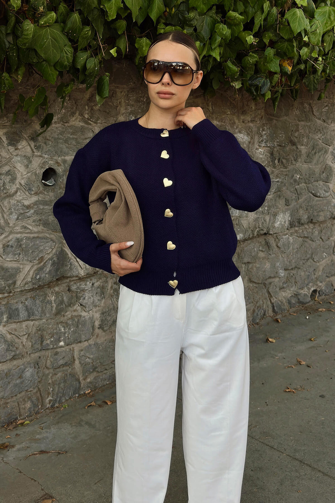 Kvinnors kofta med hjärtan och avslappnad passform Mirla-Eva Jonsson