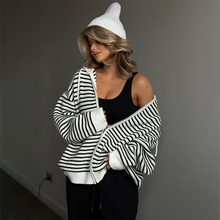 Kvinnors kofta med randig design Mirla-Eva Jonsson