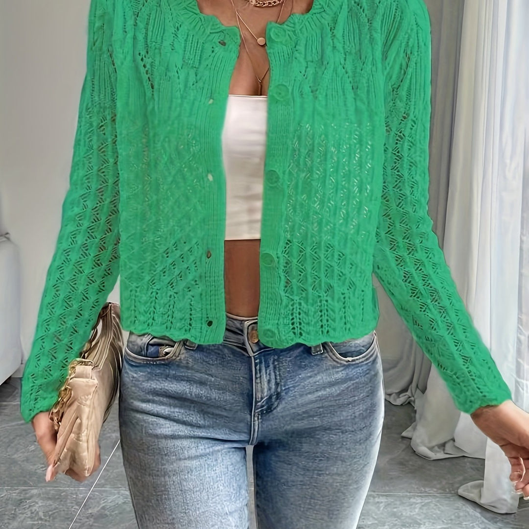 Kvinnors kofta med unik crochetsstruktur och knapplös design Mirla-Eva Jonsson