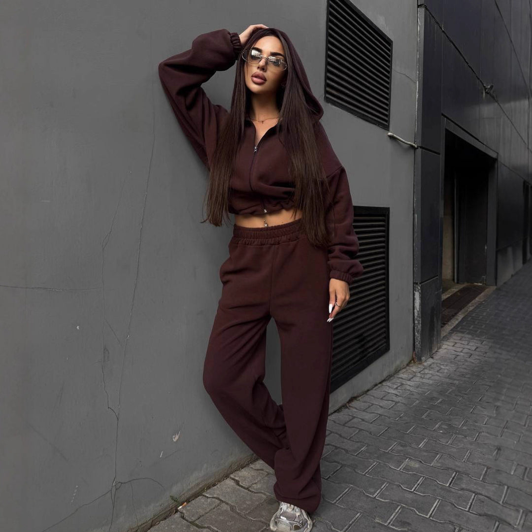 Kvinnors korta fleece-dräkt med praktiska fickor och elastisk midja Mirla-Eva Jonsson