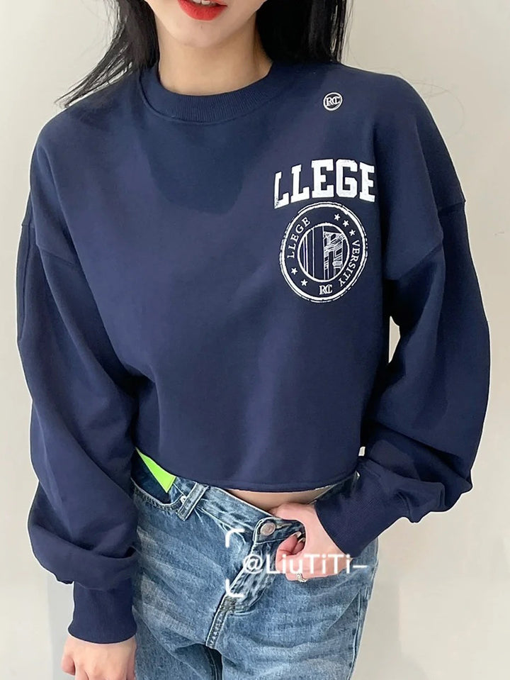 Kvinnors korta sweatshirt med överstor passform Mirla-Eva Jonsson