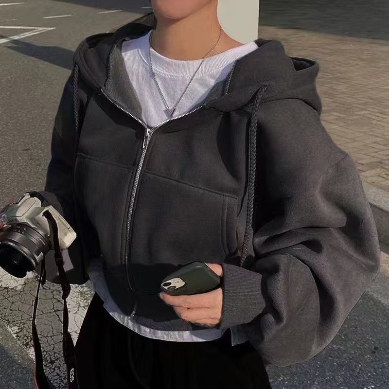 Kvinnors kortärmad hoodie med dragkedja och avslappnad stil-Eva Jonsson