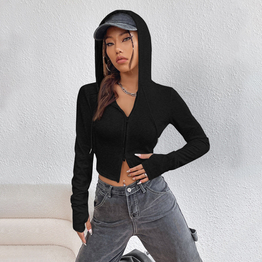 Kvinnors kortärmad hoodie med stilig huva och dragkedja Mirla-Eva Jonsson