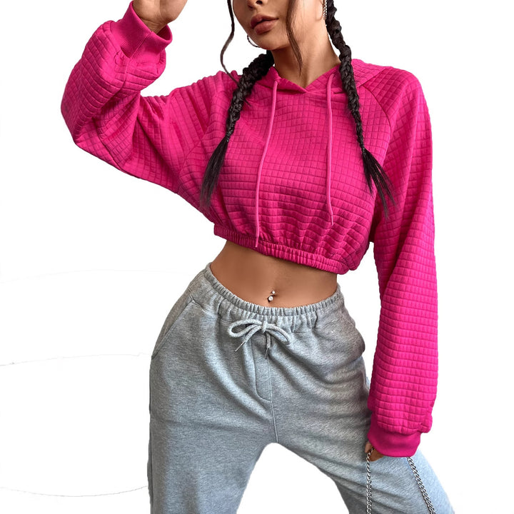 Kvinnors kortärmad hoodie med texturerad design Mirla-Eva Jonsson