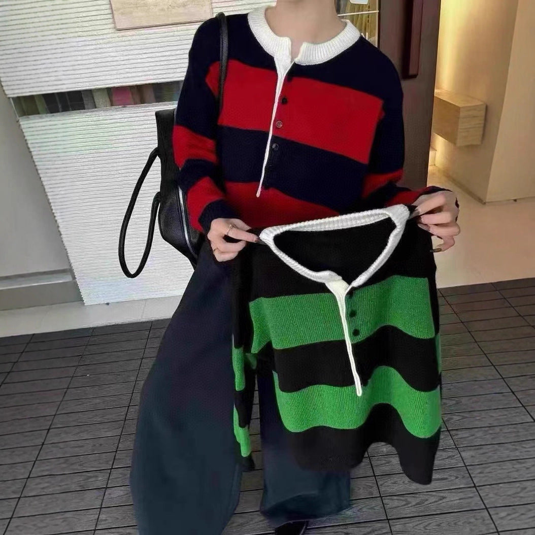Kvinnors kortärmad stickad tröja med knapplist och kontraststripes Mirla-Eva Jonsson