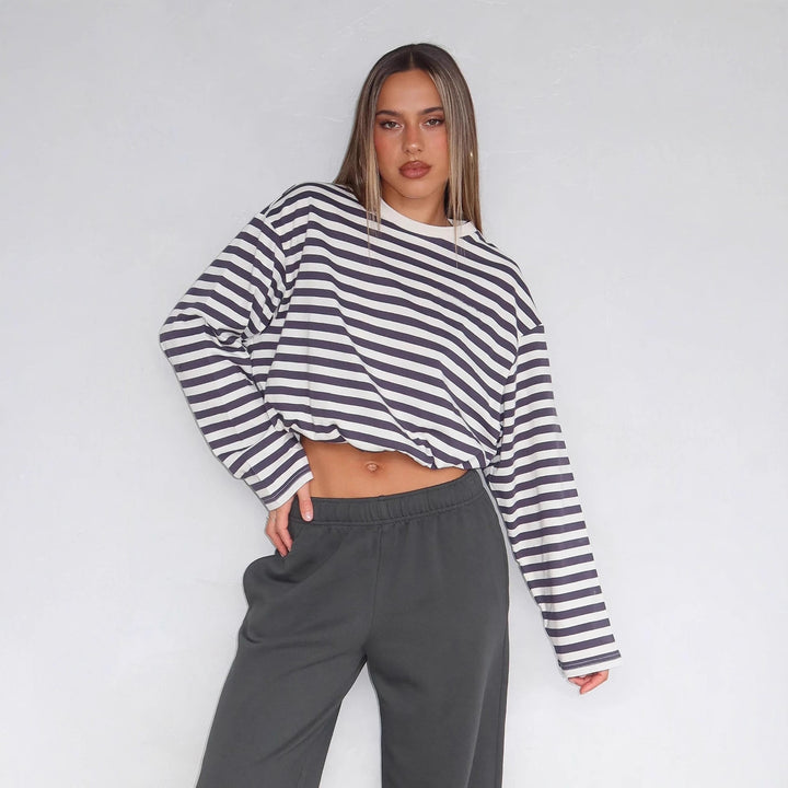 Kvinnors kortärmad sweatshirt med ränder och elastisk midja Mirla-Eva Jonsson