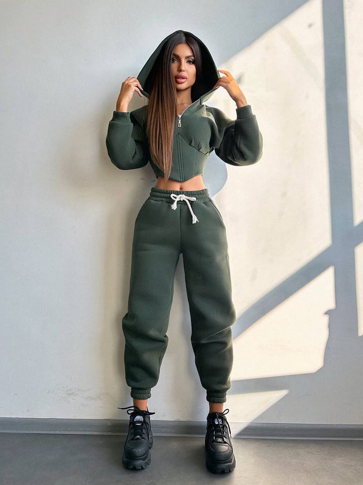 Kvinnors kortärmad sweatshirt-set med hög krage och justerbart midjeband Mirla-Eva Jonsson