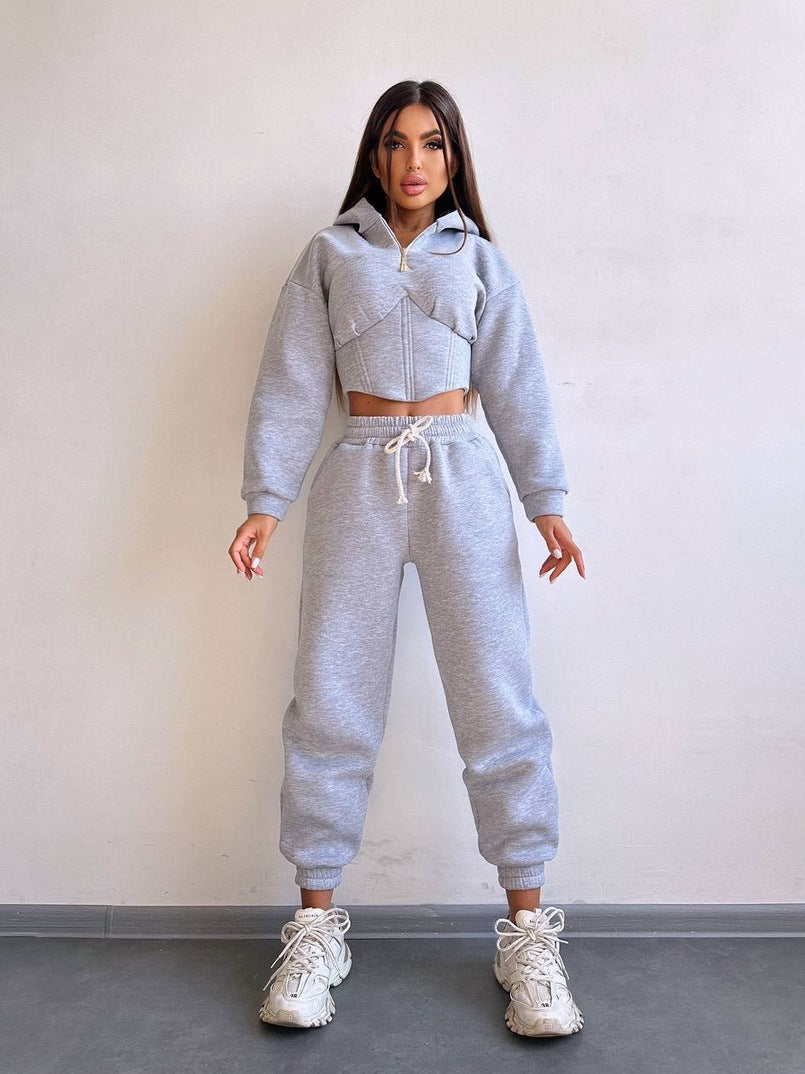 Kvinnors kortärmad sweatshirt-set med hög krage och justerbart midjeband Mirla-Eva Jonsson