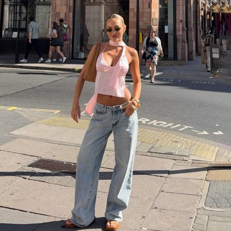 Kvinnors kortärmad topp med asymmetrisk halterneckdesign och delikat samling Mirla-Eva Jonsson