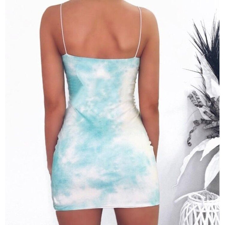 Kvinnors kroppsnära miniklänning i avslappnad tie-dye-design-Eva Jonsson