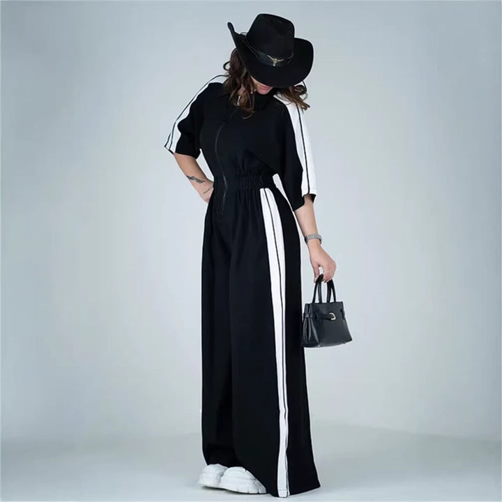 Kvinnors lång jumpsuit med midjeband och kontraststripes-Eva Jonsson
