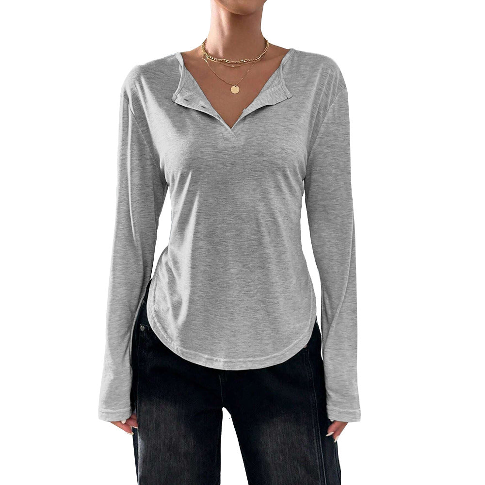 Kvinnors långärmad T-shirt med subtil V-hals och avslappnad passform Mirla-Eva Jonsson