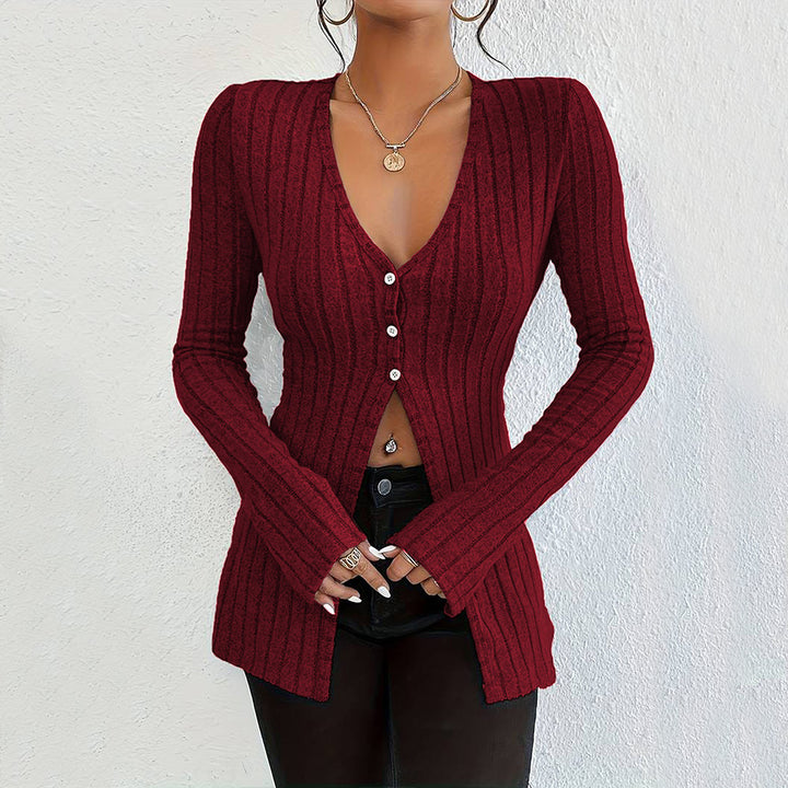 Kvinnors långärmad cardigan med fin ribbad textur och eleganta knappdetaljer Mirla-Eva Jonsson