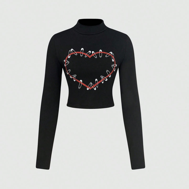 Kvinnors långärmad crop top med kreativt hjärtdesign Mirla-Eva Jonsson