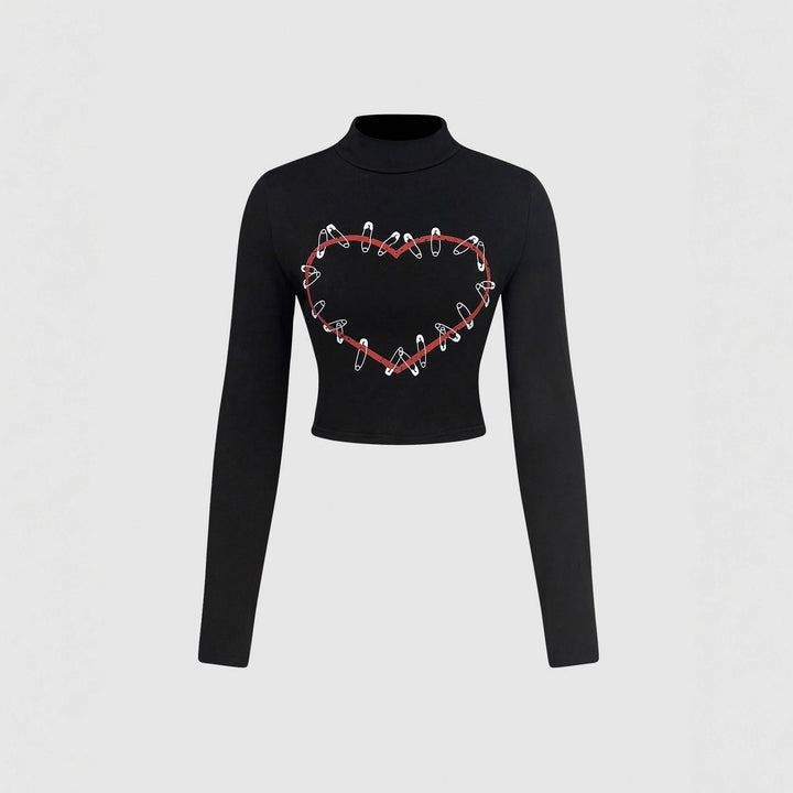 Kvinnors långärmad crop top med kreativt hjärtdesign Mirla-Eva Jonsson
