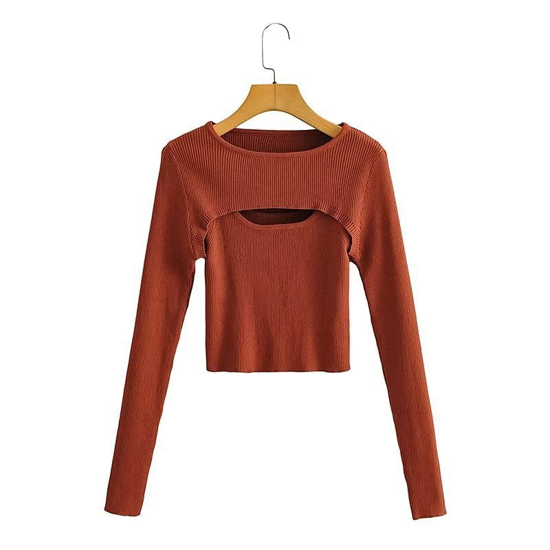 Kvinnors långärmad crop top med sofistikerad skärdesign Mirla-Eva Jonsson