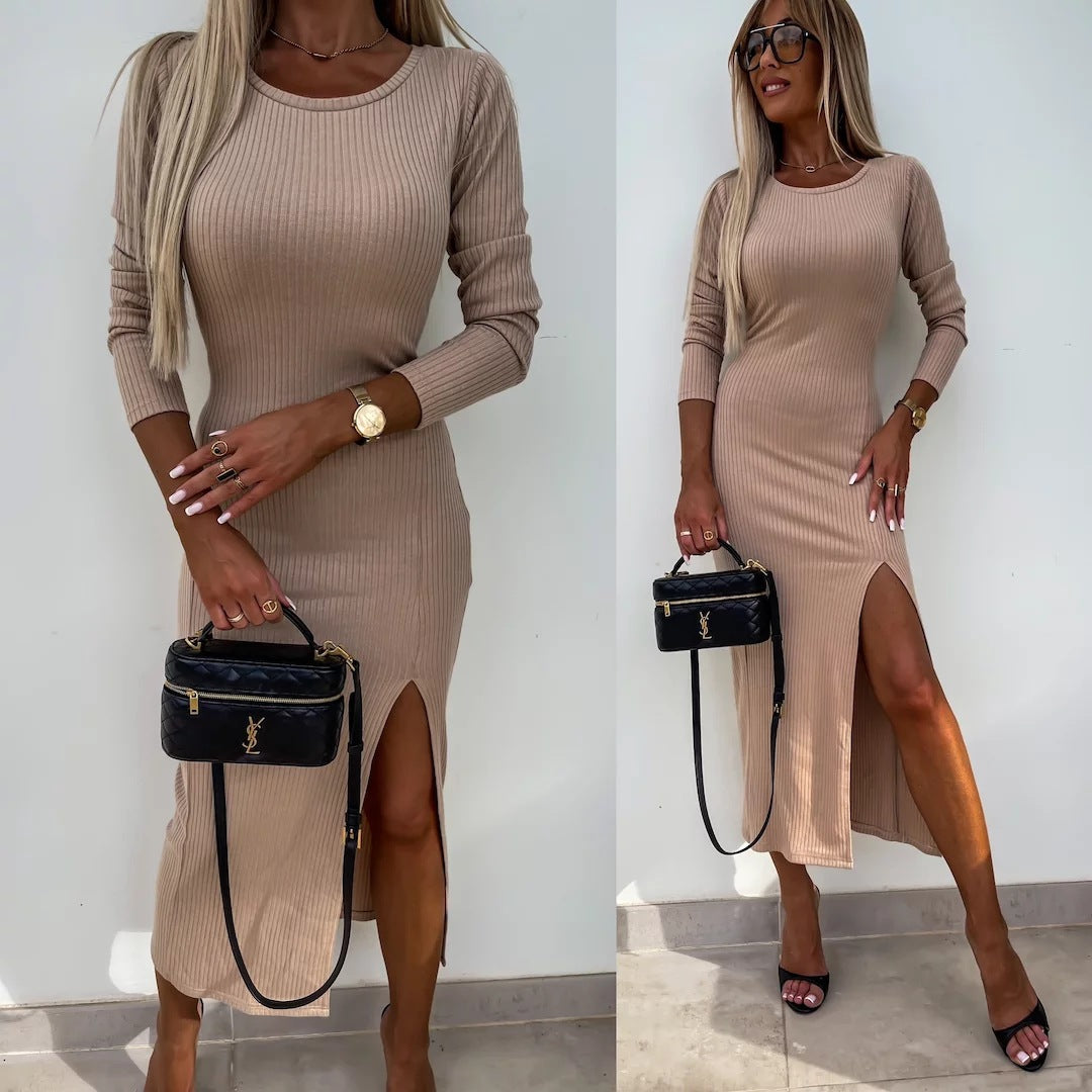 Kvinnors långärmad klänning med sidöppning och ribbad textur Mirla-Eva Jonsson