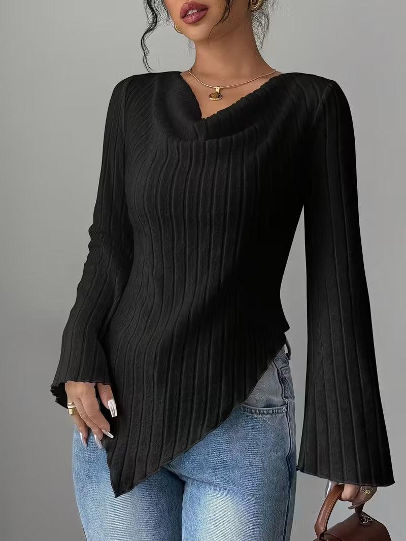 Kvinnors långärmad topp med asymmetrisk fåll och strukturerad ribbdesign Mirla-Eva Jonsson