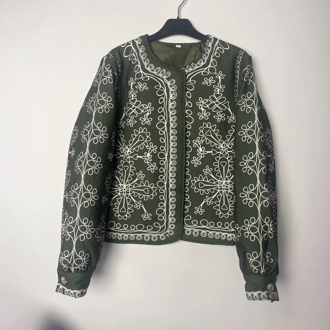 Kvinnors lapptäcksdesign jacka med blommönster och eleganta applikationer Mirla-Eva Jonsson