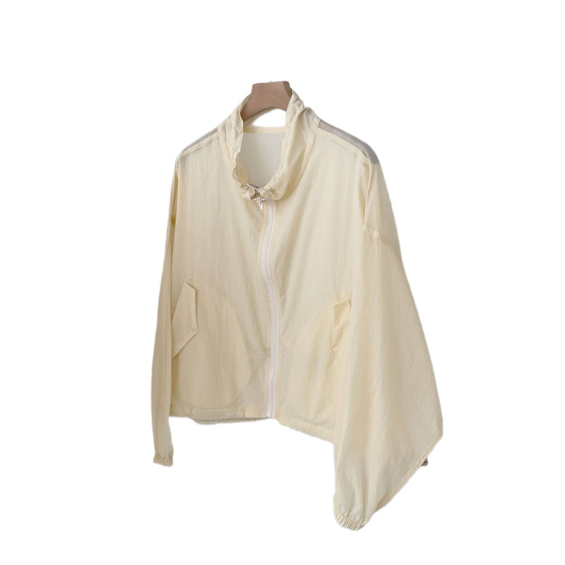 Kvinnors lätta sommarjacka med volangdetaljer Mirla-Eva Jonsson