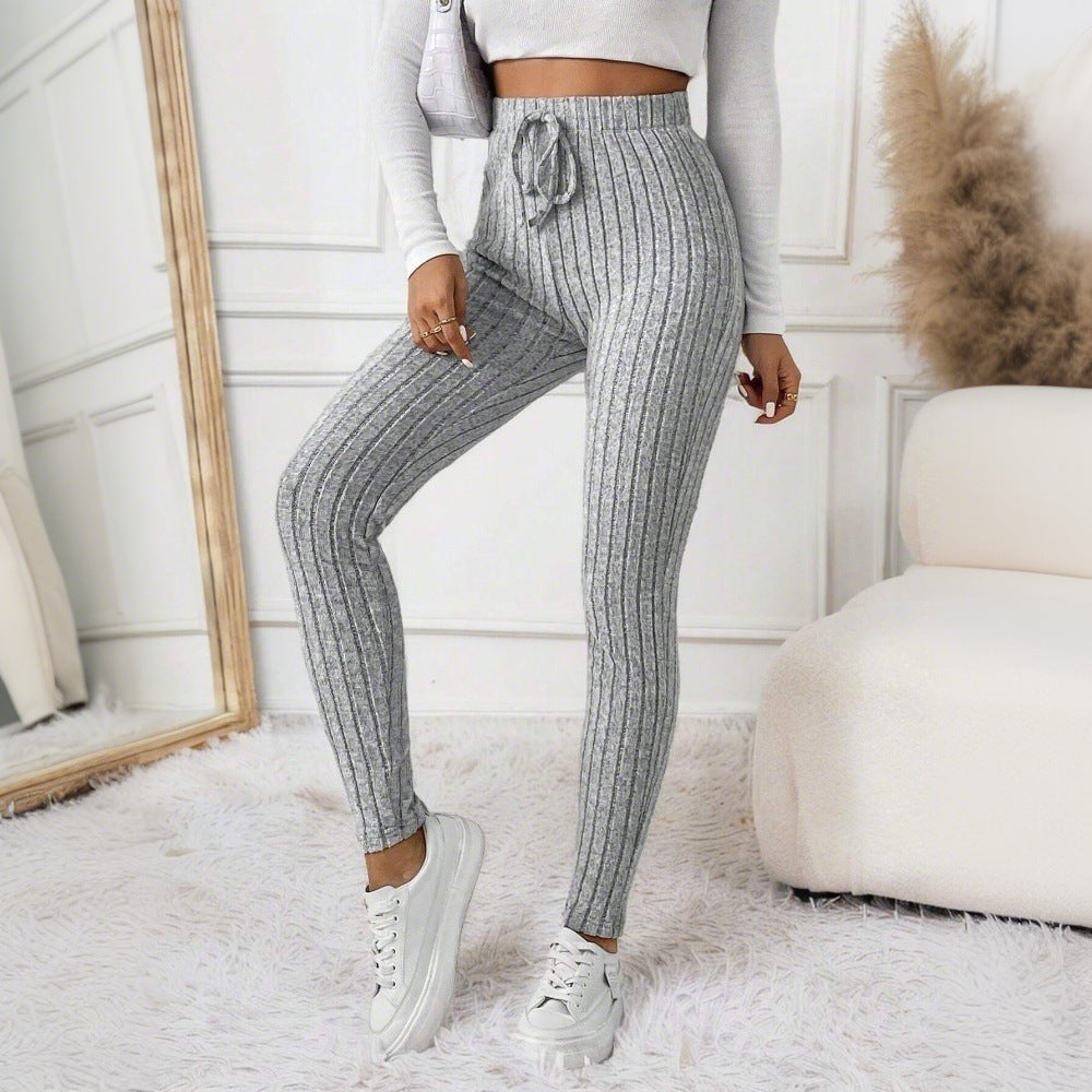 Kvinnors leggings med fint ribbat mönster och elastisk midja Mirla-Eva Jonsson