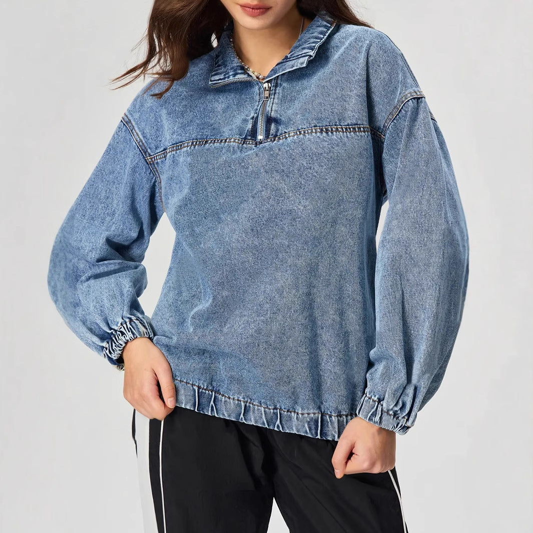 Kvinnors lösa denimpullover med stående krage och dragkedja Mirla-Eva Jonsson