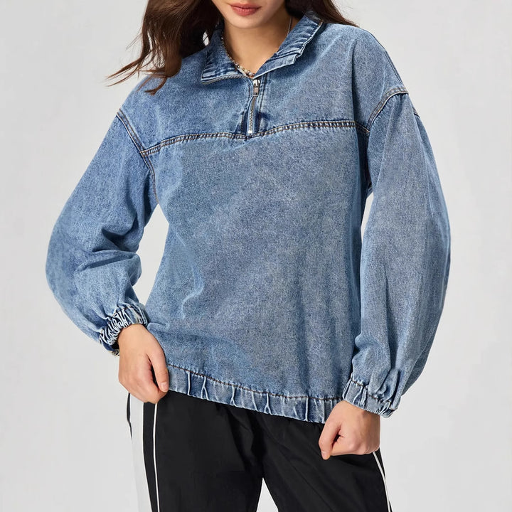 Kvinnors lösa denimpullover med stående krage och dragkedja Mirla-Eva Jonsson