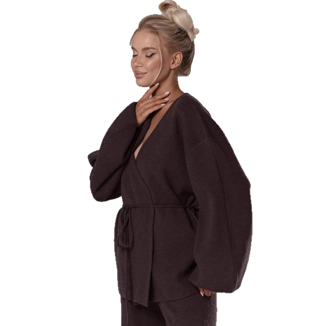 Kvinnors lounge set med avslappnad kimono topp och bekväma byxor Mirla-Eva Jonsson