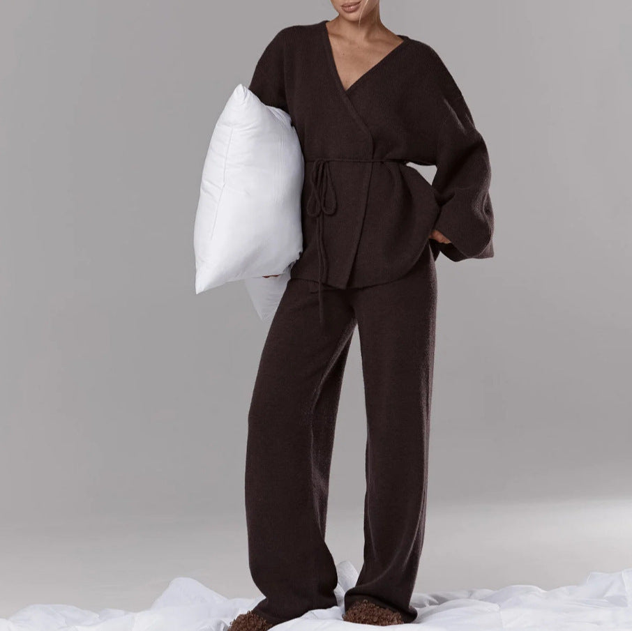 Kvinnors lounge set med avslappnad kimono topp och bekväma byxor Mirla-Eva Jonsson