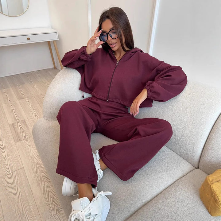 Kvinnors loungewear-dräkt med lös passform och huva Mirla-Eva Jonsson