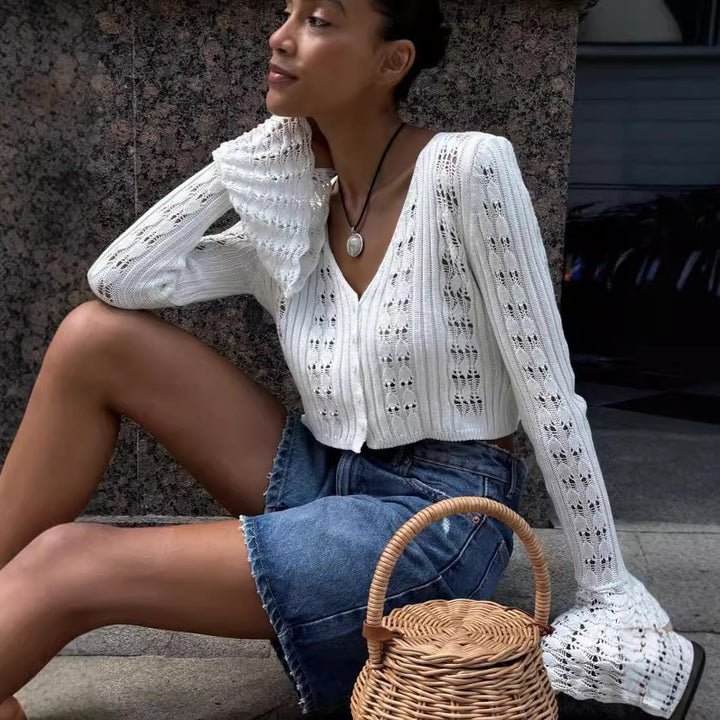 Kvinnors luftig stickad pullover i Boho-stil med voluminösa ärmar Mirla-Eva Jonsson