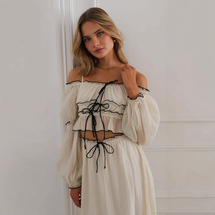 Kvinnors luftiga crop top med volanger och knytbälte Mirla-Eva Jonsson