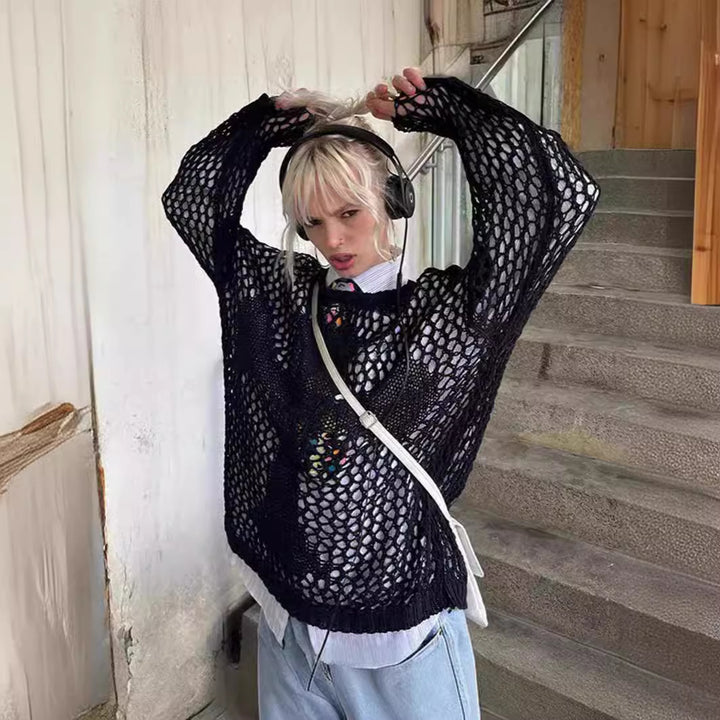 Kvinnors luftiga stickade tröja med öppen nätdesign Mirla-Eva Jonsson