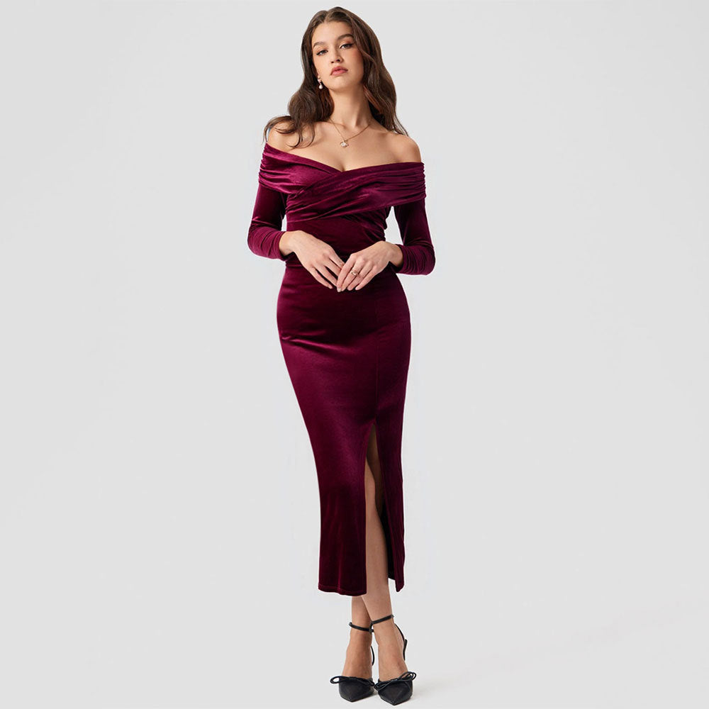 Kvinnors lyxiga aftonklänning med off-shoulder design och sidoklyfta Mirla-Eva Jonsson