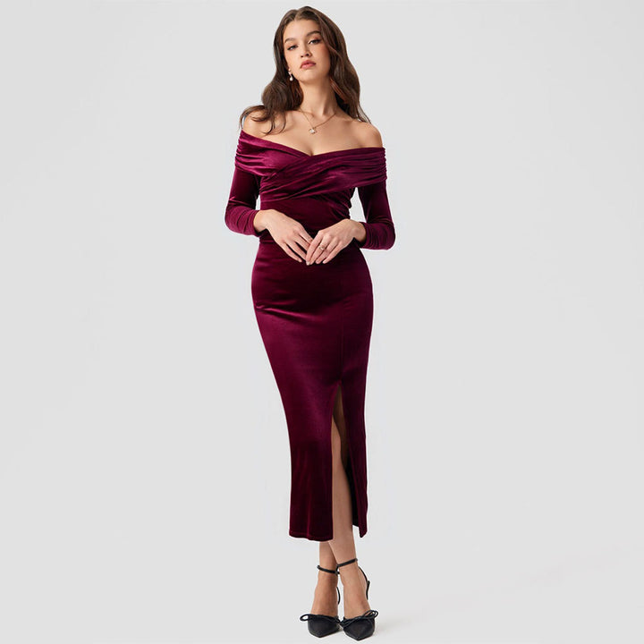 Kvinnors lyxiga aftonklänning med off-shoulder design och sidoklyfta Mirla-Eva Jonsson