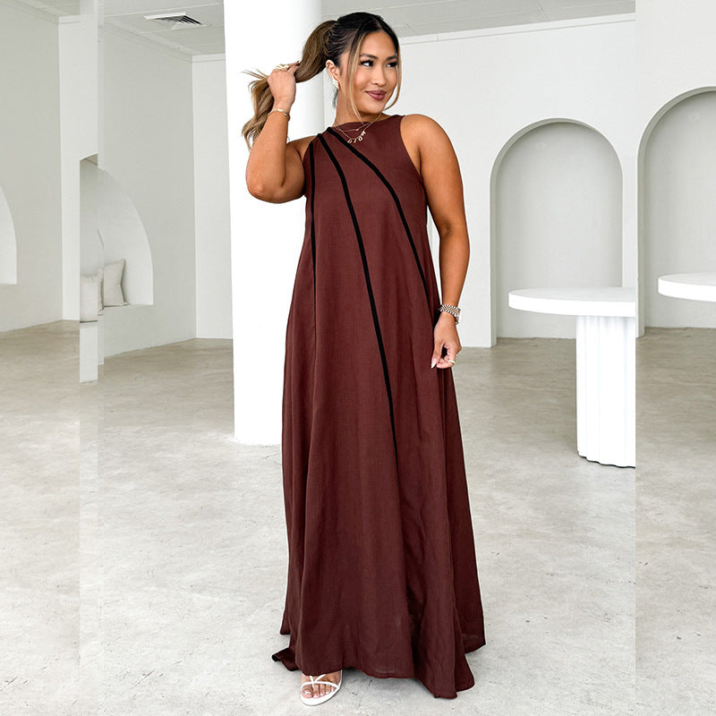 Kvinnors maxiklänning med asymmetrisk design och eleganta kontrastsömmar-Eva Jonsson