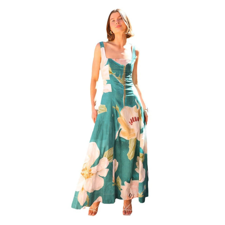 Kvinnors maxiklänning med blommönster och figursydd silhuett-Eva Jonsson