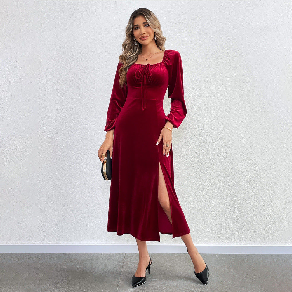 Kvinnors maxiklänning med elegant drapering och hög slits Mirla-Eva Jonsson