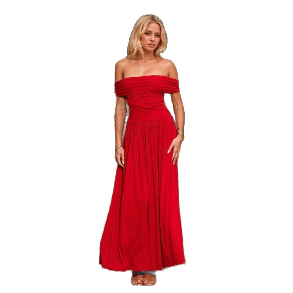 Kvinnors maxiklänning med off-shoulder design och elegant rynkad look Mirla-Eva Jonsson