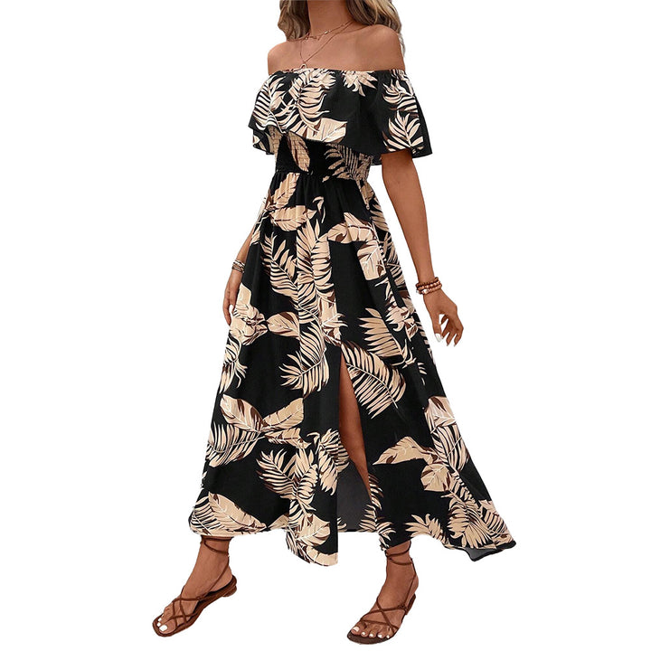 Kvinnors maxiklänning med off-the-shoulder-design och elegant volangdetalj Mirla-Eva Jonsson