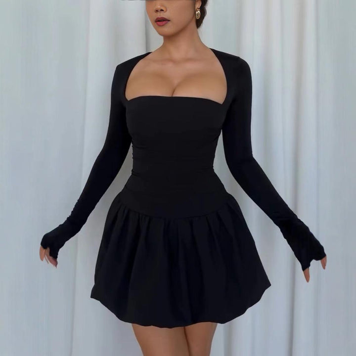Kvinnors miniklänning med off-shoulder design och lång ärm Mirla-Eva Jonsson