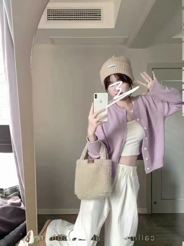 Kvinnors mjuka cardigan med fina knappar och modern skärning Mirla-Eva Jonsson