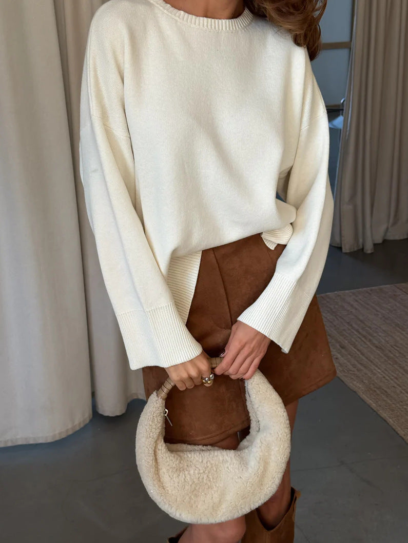 Kvinnors mjuka oversized tröja med klassiska sömmar och lös passform Mirla-Eva Jonsson