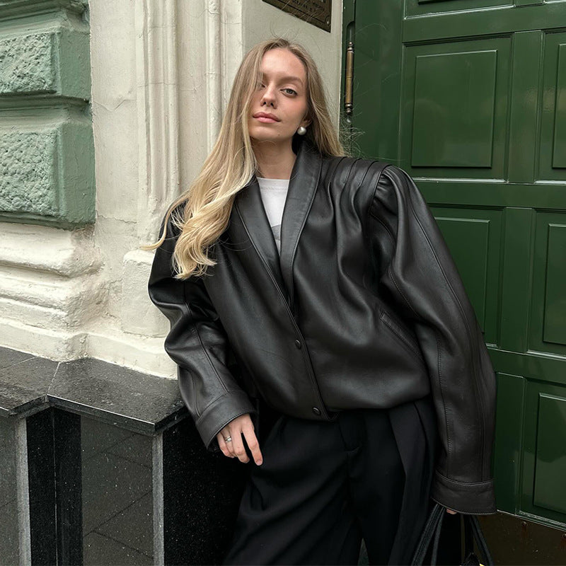Kvinnors mode läderblazerjacka med puffärmar Mirla-Eva Jonsson