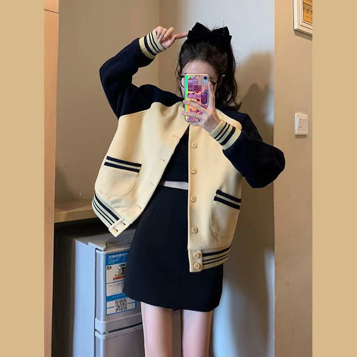 Kvinnors mode oversized collegejacka med knäppning och kontraststripes Mirla-Eva Jonsson