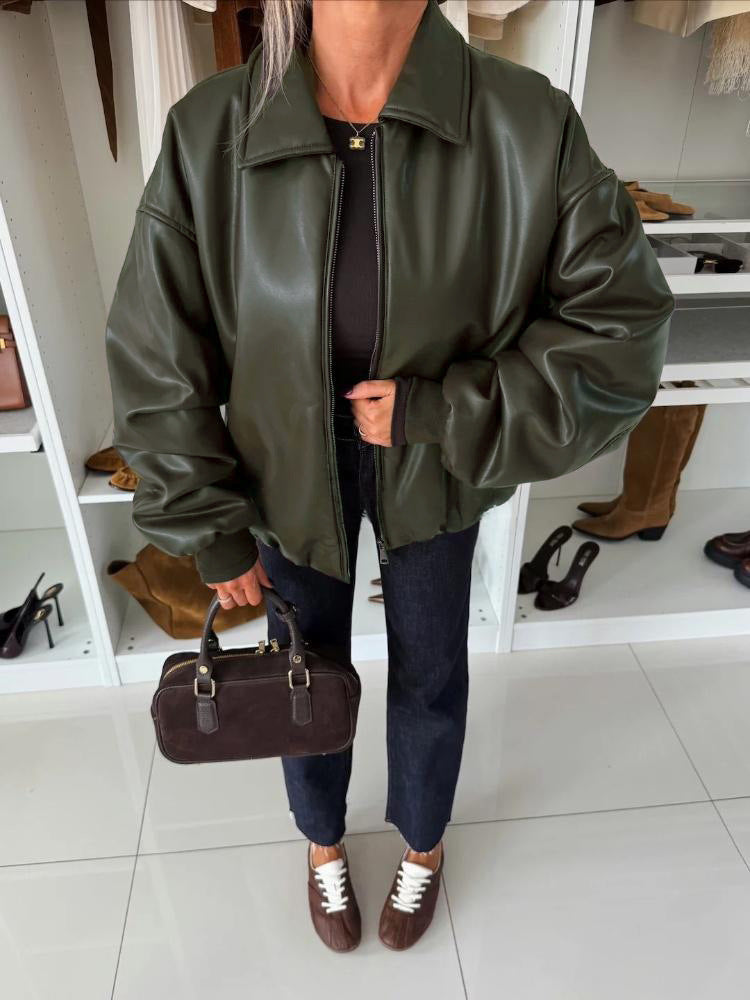 Kvinnors mode oversized läderjacka med djup krage och dragkedja Mirla-Eva Jonsson