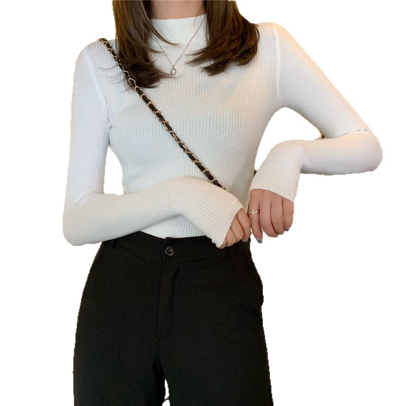 Kvinnors mode polokrage tröja i ribbad design Mirla-Eva Jonsson