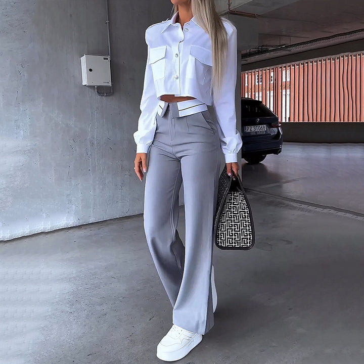 Kvinnors modecrop skjorta jacka med stiliga fickor och elegant passform-Eva Jonsson